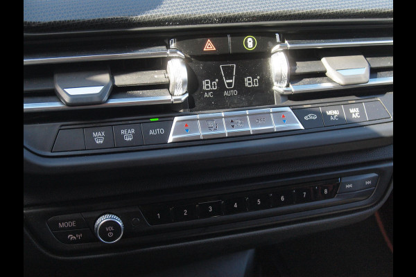 BMW 1-serie 118i Executive Edition | Apple Carplay | Cruise Control | Parkeersensoren | Automaat |