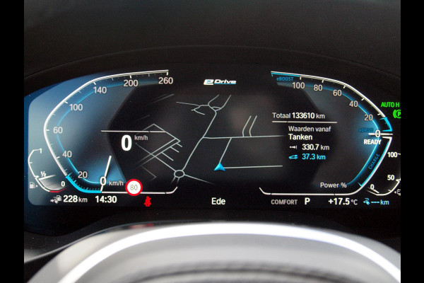 BMW X3 xDrive30e Business Edition Plus | M-Pakket | 360* Camera | Trekhaak | NL-Auto | Plug-in Hybride |