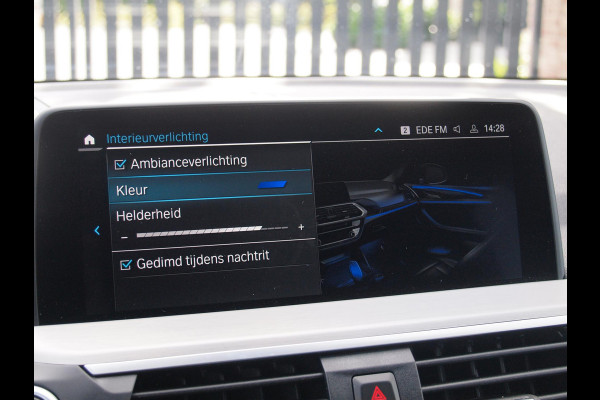 BMW X3 xDrive30e Business Edition Plus | M-Pakket | 360* Camera | Trekhaak | NL-Auto | Plug-in Hybride |