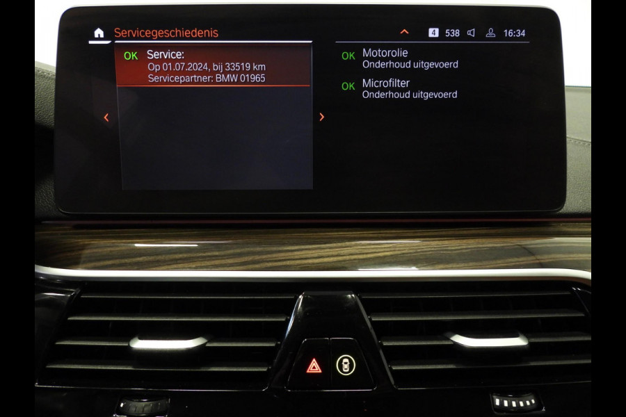 BMW 5 Serie Touring 530e Luxury Line NAVI/LEER/LASER LED/TREKH./18"LMV! BMW 5 Serie Touring 530e Luxury Line NAVI/LEER/LASER LED/TREKH./18"LMV!