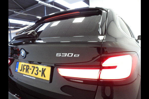 BMW 5 Serie Touring 530e Luxury Line NAVI/LEER/LASER LED/TREKH./18"LMV! BMW 5 Serie Touring 530e Luxury Line NAVI/LEER/LASER LED/TREKH./18"LMV!