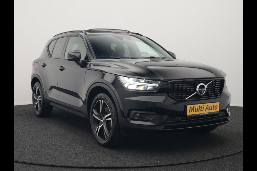 Volvo XC40 T4 Recharge R-Design Plug In Hybrid 211pk Dealer O.H PHEV | Panodak | 360 Camera | Harman Kardon Sound | Adaptive Cruise | Alcantara Sportstoelen Verwarmd | Apple Carplay | Keyless | Blis | Stuur Verwarmd | Navigatie | Virtual | DAB |