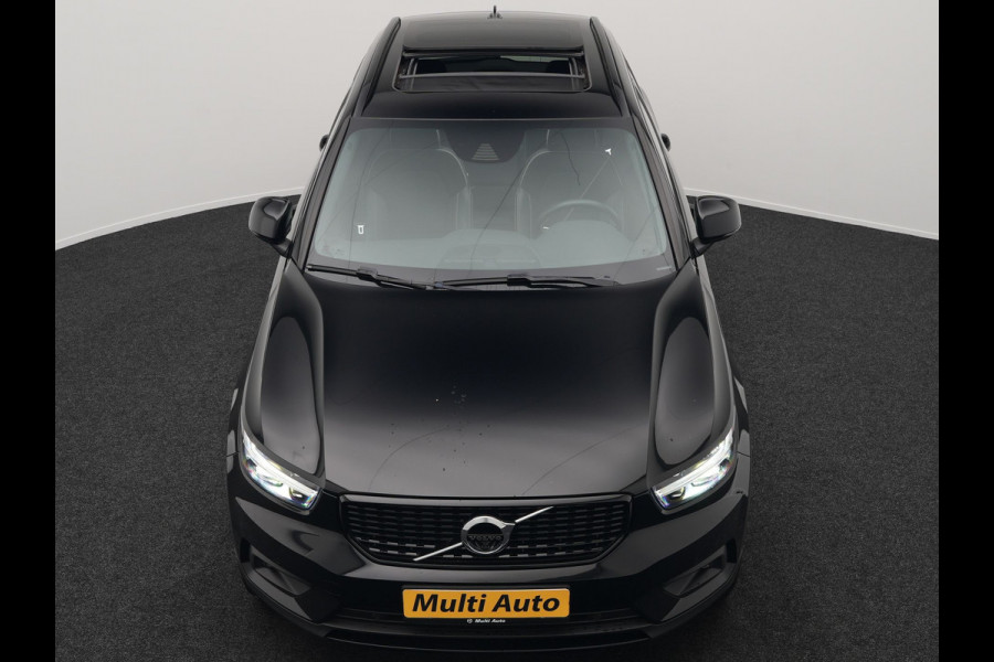 Volvo XC40 T4 Recharge R-Design Plug In Hybrid 211pk Dealer O.H PHEV | Panodak | 360 Camera | Harman Kardon Sound | Adaptive Cruise | Alcantara Sportstoelen Verwarmd | Apple Carplay | Keyless | Blis | Stuur Verwarmd | Navigatie | Virtual | DAB |
