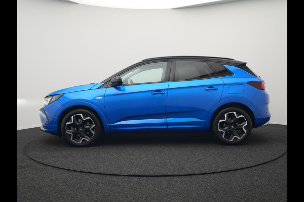 Opel Grandland 1.6 Turbo Ultimate Facelift Plug In Hybrid 224pk Dealer O.H PHEV | Adaptive Cruise | Standkachel | Lederen Sportstoelen Ventilatie & Memory | 360 Camera | Apple Carplay | Blis | Navigatie | Virtual | DAB |