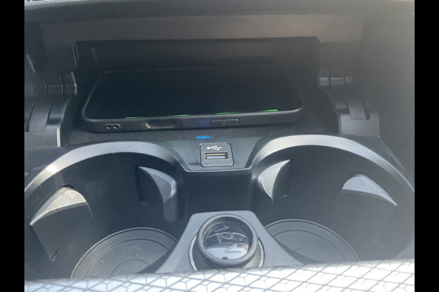 BMW 3-serie 330e xDrive Nieuwstaat Open dak Harman/kordon Elec. t-haak Sportstoelen Headup BMW 3-serie 330e xDrive Nieuwstaat Open dak Harman/kordon Elec. t-haak Sportstoelen Headup
