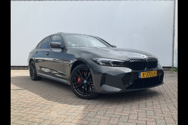 BMW 3-serie 330e xDrive Nieuwstaat Open dak Harman/kordon Elec. t-haak Sportstoelen Headup BMW 3-serie 330e xDrive Nieuwstaat Open dak Harman/kordon Elec. t-haak Sportstoelen Headup