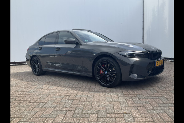 BMW 3-serie 330e xDrive Nieuwstaat Open dak Harman/kordon Elec. t-haak Sportstoelen Headup BMW 3-serie 330e xDrive Nieuwstaat Open dak Harman/kordon Elec. t-haak Sportstoelen Headup