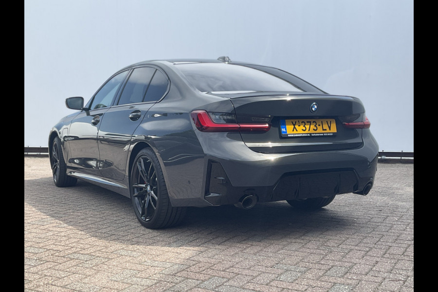 BMW 3-serie 330e xDrive Nieuwstaat Open dak Harman/kordon Elec. t-haak Sportstoelen Headup BMW 3-serie 330e xDrive Nieuwstaat Open dak Harman/kordon Elec. t-haak Sportstoelen Headup