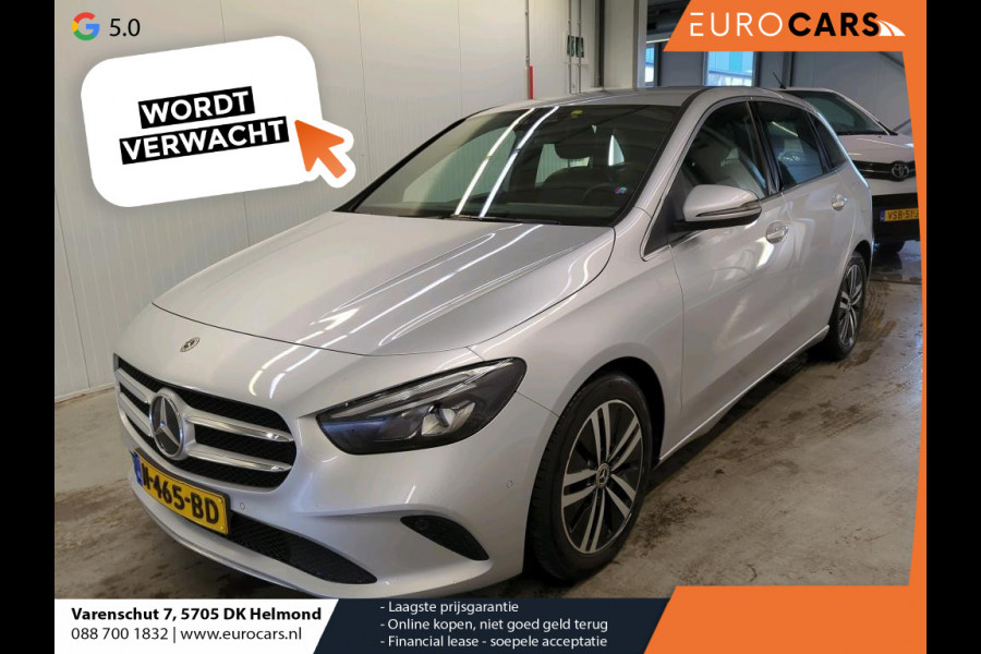 Mercedes-Benz B-Klasse 180 Business Solution Luxury Auto. Trekhaak Navigatie Camera Parkeersensoren Cruise Control Elektrische achterklep Stoelverwarming Virtual Cockpit Leder Climate Control