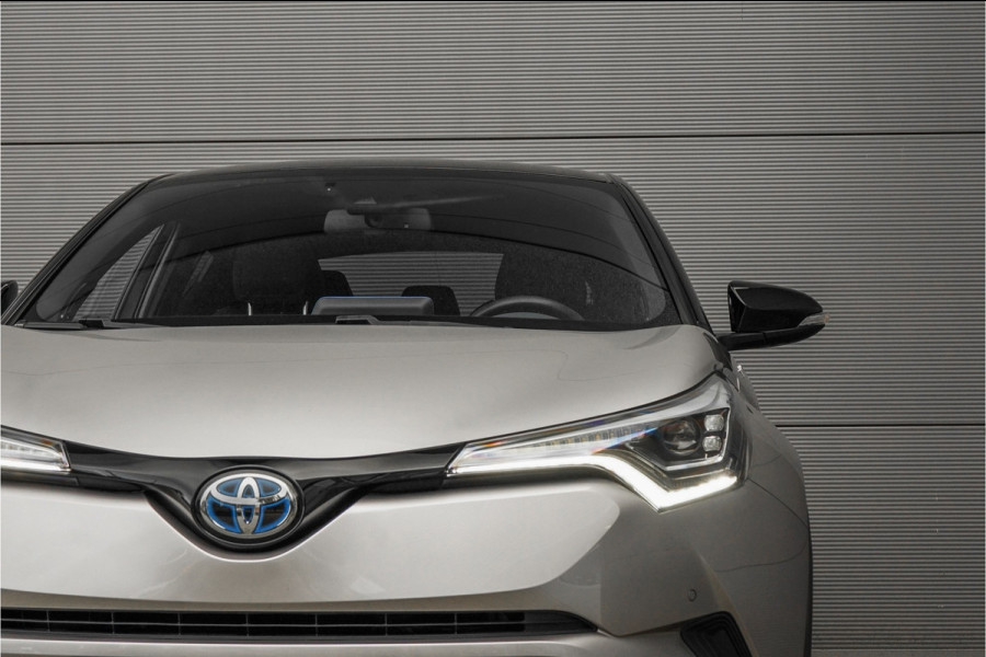 Toyota C-HR 1.8 Hybrid Bi-Tone Leder Camera Navi 1e Eig Dealeronderhouden