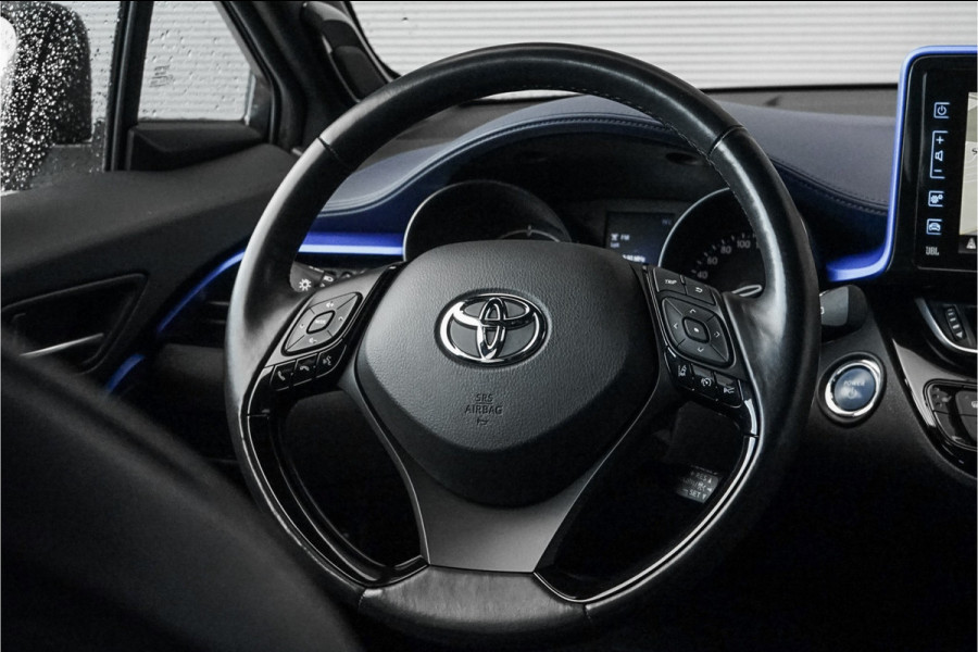 Toyota C-HR 1.8 Hybrid Bi-Tone Leder Camera Navi 1e Eig Dealeronderhouden