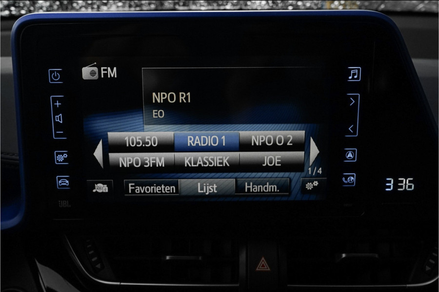 Toyota C-HR 1.8 Hybrid Bi-Tone Leder Camera Navi 1e Eig Dealeronderhouden