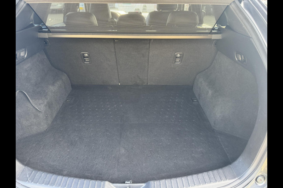 Mazda CX-5 2.0 SkyActiv-G 165 Signature 165pk Automaat | Adaptieve Cruise | Trekhaak | Lederen Bekleding | 360 graden Camera's | Stoelverwarming