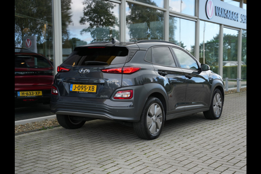 Hyundai Kona EV Fashion 64 kWh 3 Fase | SoH 100% | Navigatie | Climate Control | Adaptive Cruise