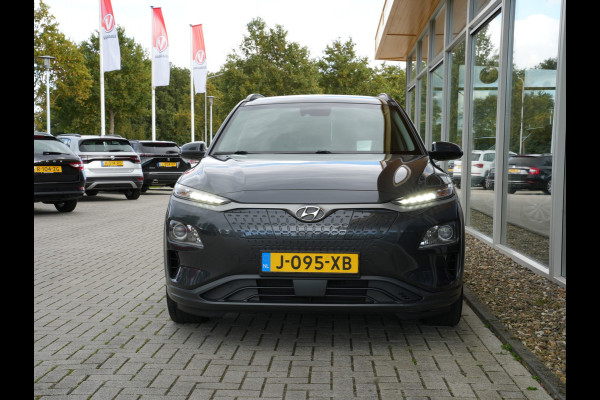 Hyundai Kona EV Fashion 64 kWh 3 Fase | SoH 100% | Navigatie | Climate Control | Adaptive Cruise
