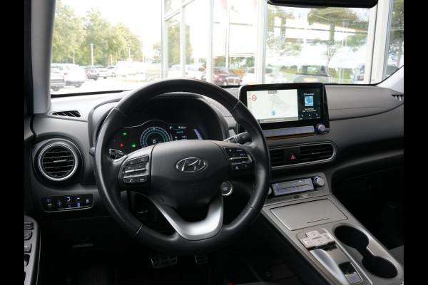 Hyundai Kona EV Fashion 64 kWh 3 Fase | SoH 100% | Navigatie | Climate Control | Adaptive Cruise