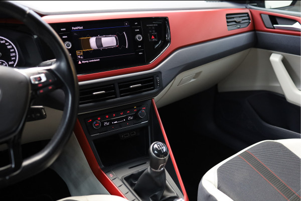 Volkswagen Polo 1.0 MPI Beats | Beats Interieur | Beats Audio | sportive striping | CarPlay | stof- Leer bekleding | Unieke Beats uitvoering |