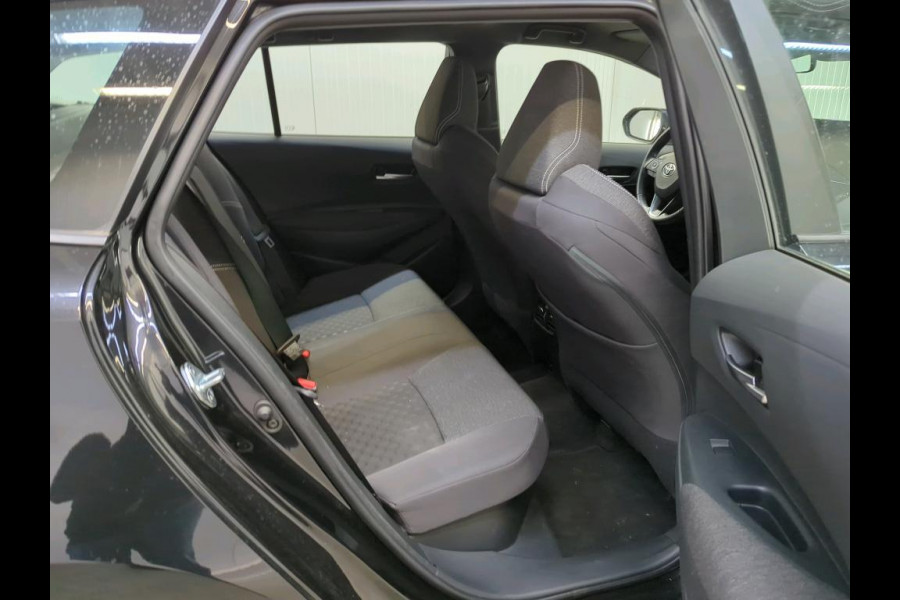Toyota Corolla Touring Sports 1.8 Hybrid 90kW Auto. Active Navigatie Apple Carplay/Android Auto Camera Parkeersensoren Adaptive Cruise Control Full Led Climate Control Lichtmetalen velgen