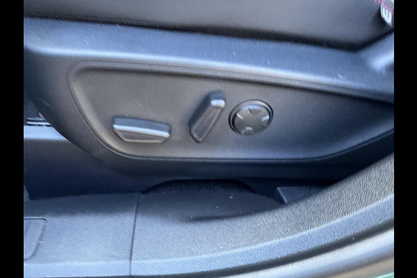 Ford Kuga 2.5 FHEV ST-Line X | SCI | 190pk | Driver Assistance Pack | Winterpack | Panoramadak | Technology Pack | Geen Stekker nodig | All Season banden