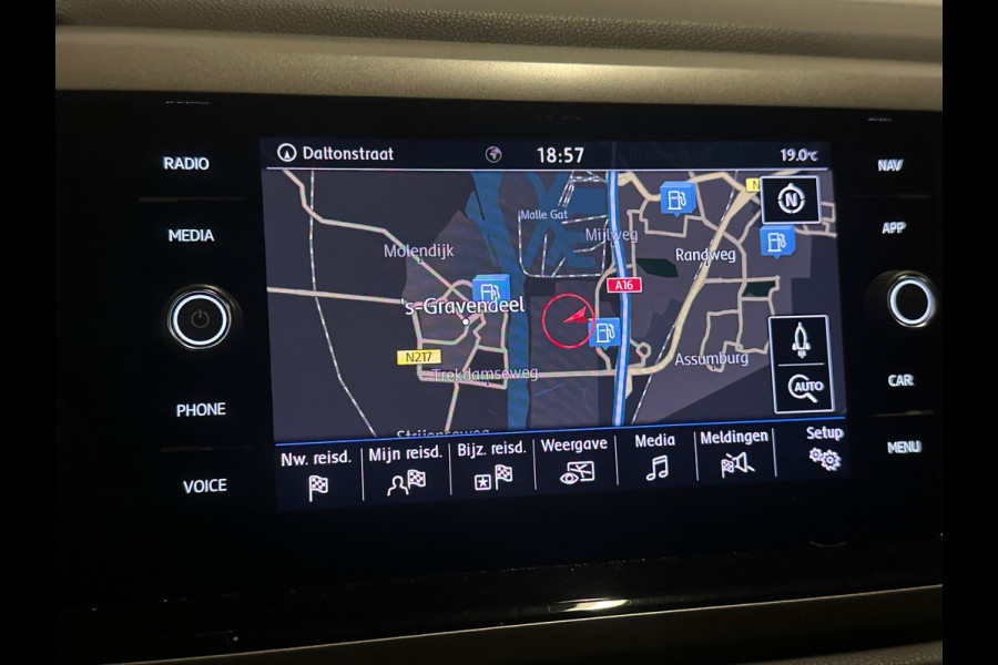 Volkswagen Polo 1.0 TSI Beats PDC/ CLIMA /NAVI