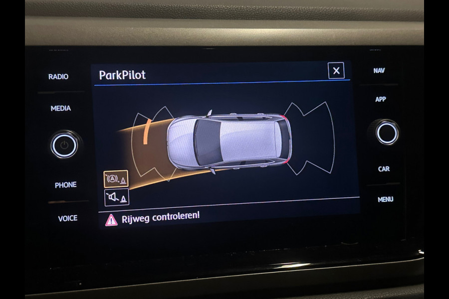 Volkswagen Polo 1.0 TSI Beats PDC/ CLIMA /NAVI