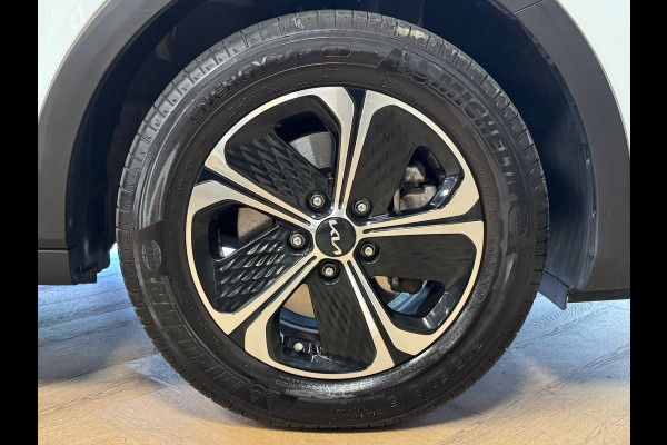Kia Xceed 1.6 GDi PHEV DynamicPlusLine AUT. LANE ASSIST CRUISE CONTROL CAMERA STUURVERWARMING STOELVERWARMING