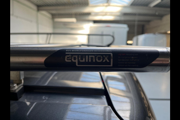 Ford Transit Connect Automaat L2 1.5 EcoBlue 120pk euro6 Trend 3Persoons 2x Schuifdeur, Airco, Trekhaak, Navigatie, RIJKLAARPRIJS!