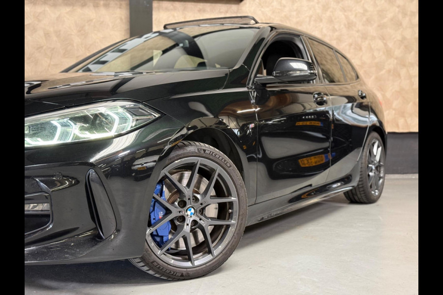 BMW 1-serie 120d xDrive M Sport | Pano | keyless | Memory | HUD | H&K | Stoel-/stuurverwarming