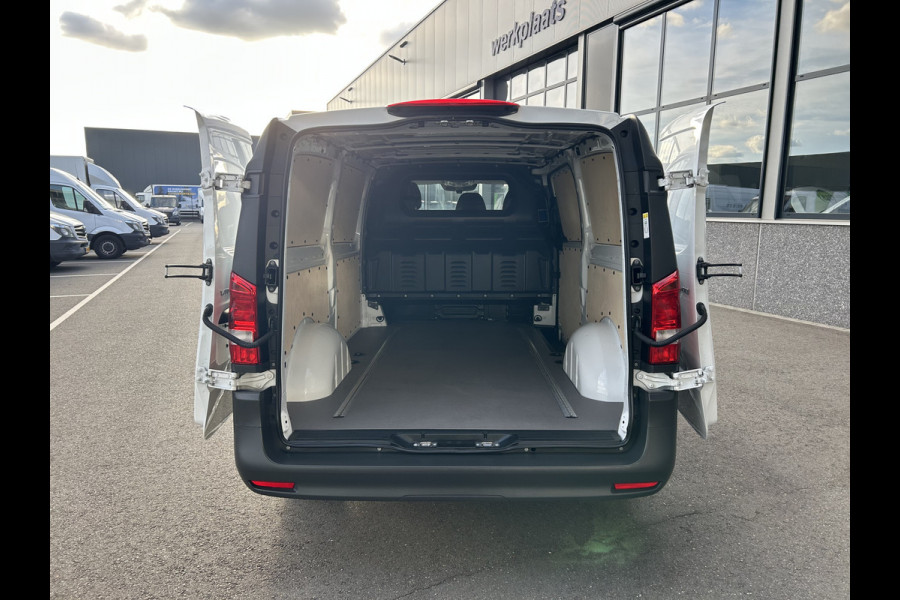 Mercedes-Benz Vito 116 CDI XL Facelift / MBUX / Navigatie / Camera / Cruise control / Airco / 270 Graden achterdeuren