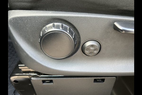 Mercedes-Benz Vito 116 CDI XL Facelift / MBUX / Navigatie / Camera / Cruise control / Airco / 270 Graden achterdeuren