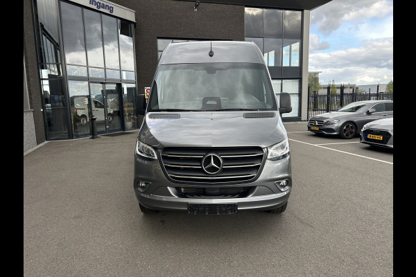 Mercedes-Benz Sprinter 317 CDI L2 H2 PRO Facelift / LED / MBUX / Navigatie / Camera / Parkeersensoren / Cruise control / Airco / 270 Graden achterdeure