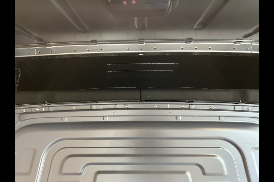 Mercedes-Benz Sprinter 317 CDI L2 H2 PRO Facelift / LED / MBUX / Navigatie / Camera / Parkeersensoren / Cruise control / Airco / 270 Graden achterdeure