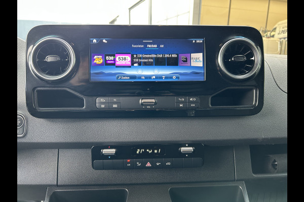 Mercedes-Benz Sprinter 317 CDI L2 H2 PRO Facelift / LED / MBUX / Navigatie / Camera / Parkeersensoren / Cruise control / Airco / 270 Graden achterdeure