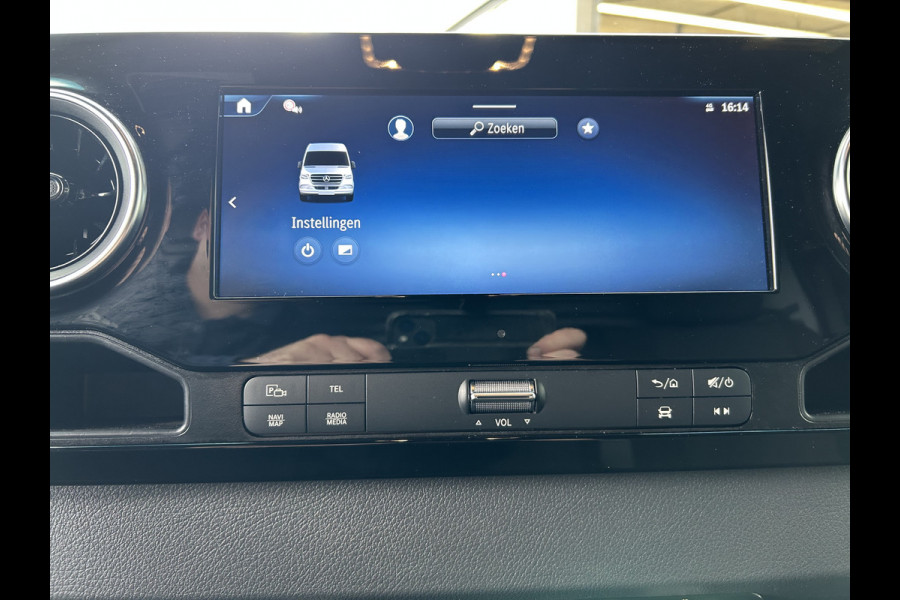 Mercedes-Benz Sprinter 317 CDI L2 H2 PRO Facelift / LED / MBUX / Navigatie / Camera / Parkeersensoren / Cruise control / Airco / 270 Graden achterdeure