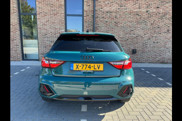 Audi A1 citycarver 30 TFSI epic | Automaat | CarPlay | Camera | Sterrenhemel