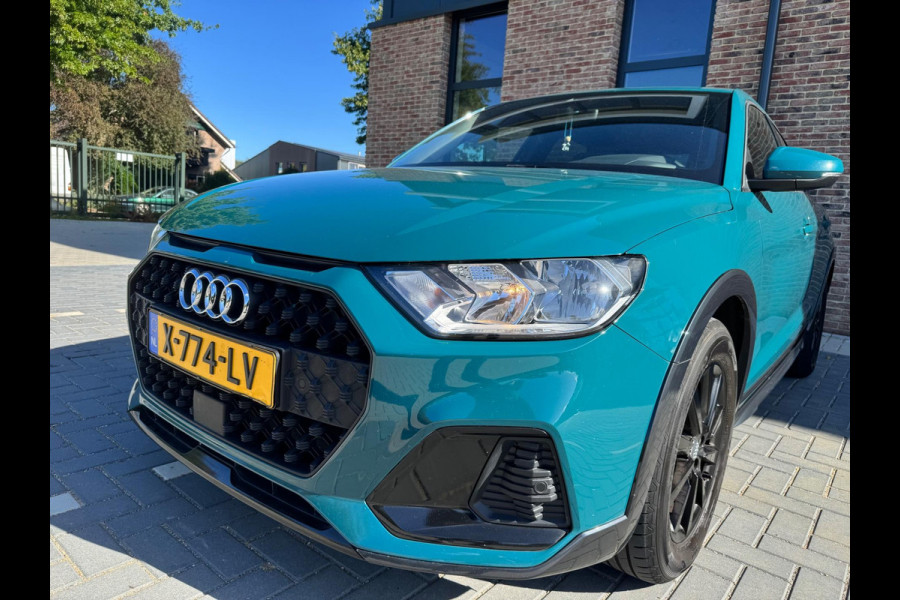 Audi A1 citycarver 30 TFSI epic | Automaat | CarPlay | Camera | Sterrenhemel