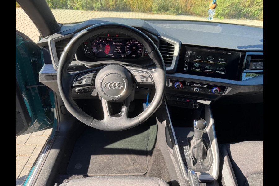 Audi A1 citycarver 30 TFSI epic | Automaat | CarPlay | Camera | Sterrenhemel