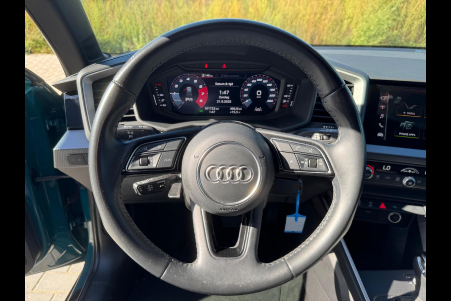 Audi A1 citycarver 30 TFSI epic | Automaat | CarPlay | Camera | Sterrenhemel