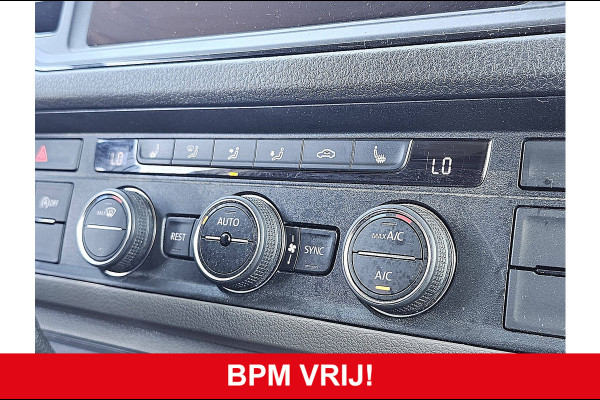 Volkswagen Crafter 35 2.0 TDI L3H2 LED Navi Standkachel Trekhaak PDC Cruise Stoelverwarming Apple Carplay Euro6 140 PK!