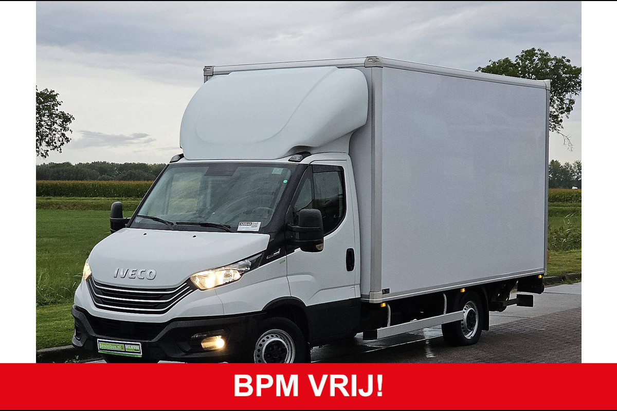 Iveco 35S18 Bakwagen Laadklep Automaat Clima Cruise Camera