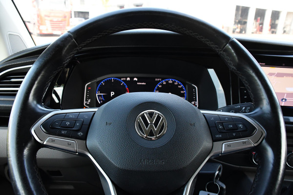 Volkswagen Transporter 2.0 TDI L2H1 32 Bulli Virtual, Adaptieve Cruise, LED, Carplay, Automaat, NAVI, Trekhaak, Sensoren, Uniek!