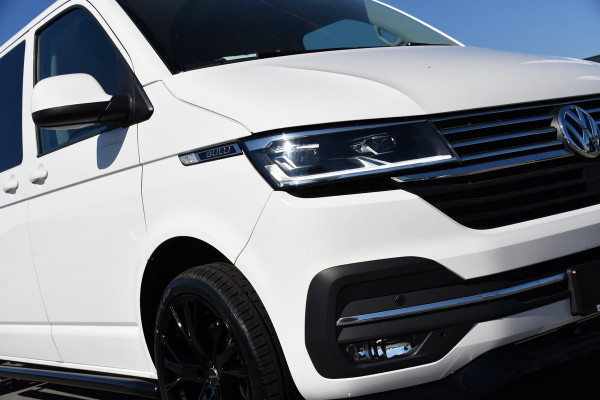 Volkswagen Transporter 2.0 TDI L2H1 30 DC Bulli Virtual, Adaptieve Cruise, 199PK, LED, Electrische deur, Stoelverwarming, Trekhaak, Uniek!