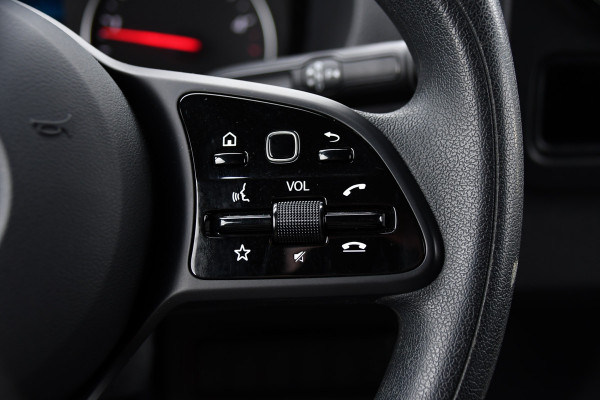 Mercedes-Benz Sprinter 317 1.9 CDI L2H1 RWD Camera, Cruise, Carplay, 170PK, Automaat, Led, Multimedia, Trekhaak, UNIEK!