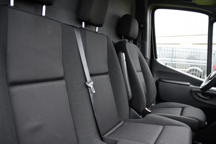 Mercedes-Benz Sprinter 317 1.9 CDI L2H1 RWD Camera, Cruise, Carplay, 170PK, Automaat, Led, Multimedia, Trekhaak, UNIEK!