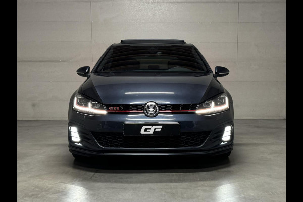Volkswagen Golf 2.0 TSI GTI Performance Pano Virtual Sfeer Trekh.