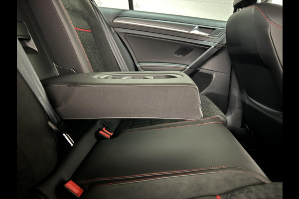 Volkswagen Golf 2.0 TSI GTI Performance Pano Virtual Sfeer Trekh.