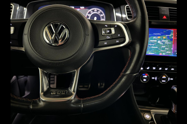 Volkswagen Golf 2.0 TSI GTI Performance Pano Virtual Sfeer Trekh.