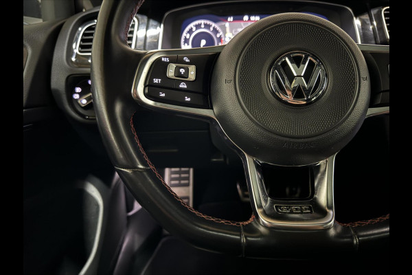 Volkswagen Golf 2.0 TSI GTI Performance Pano Virtual Sfeer Trekh.