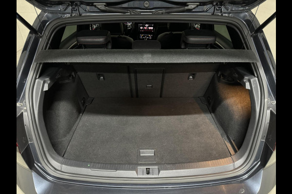 Volkswagen Golf 2.0 TSI GTI Performance Pano Virtual Sfeer Trekh.