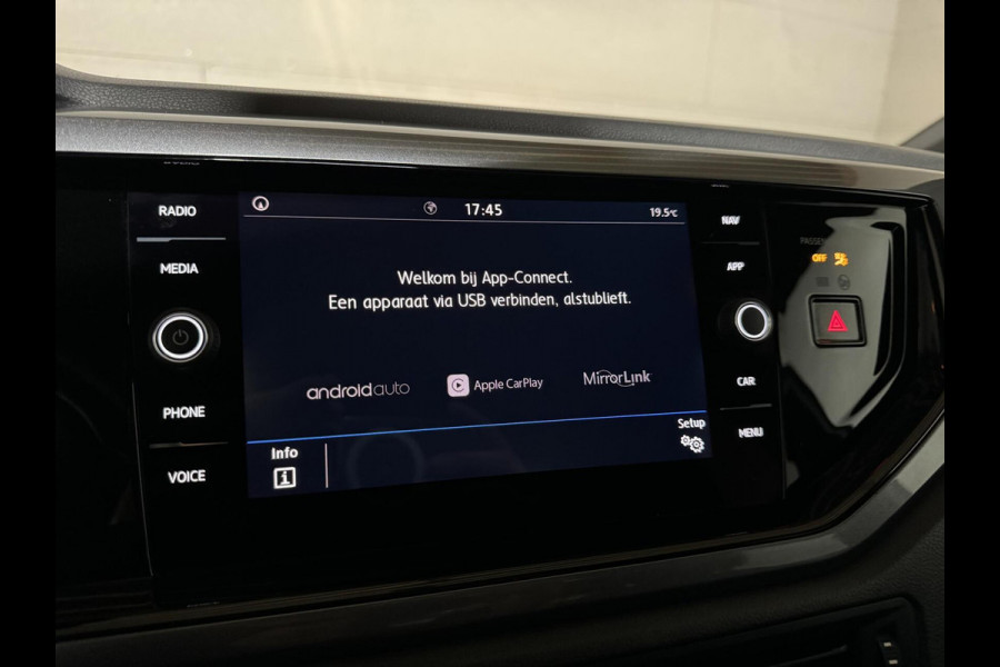 Volkswagen Polo 1.0 TSI 17” R-Line Airco ACC Carplay NAP